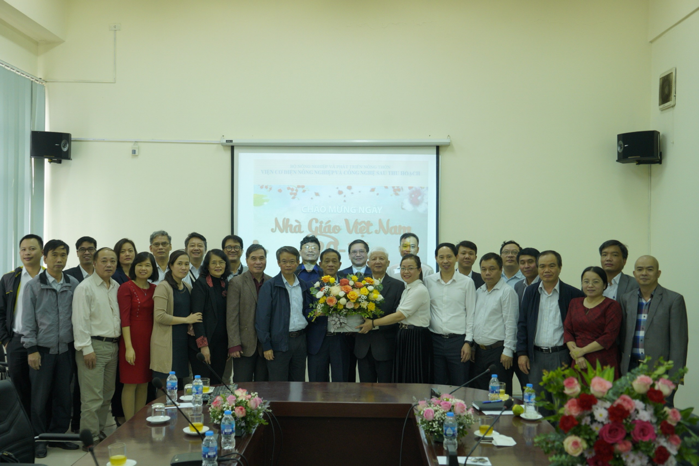 Chào Mừng Ngày Nhà Giáo Việt Nam