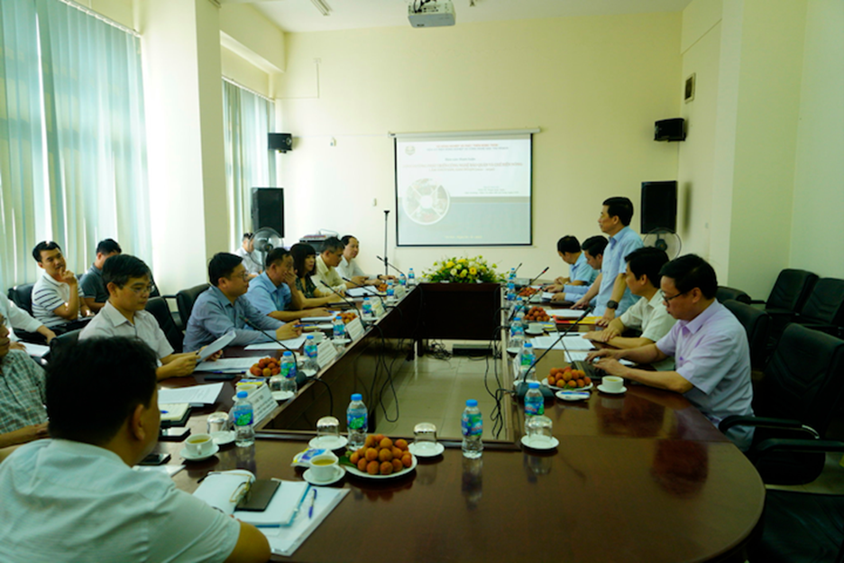 Phó trưởng ban kinh tế Trung ương Nguyễn Duy Hưng đến thăm và làm việc tại Viện 