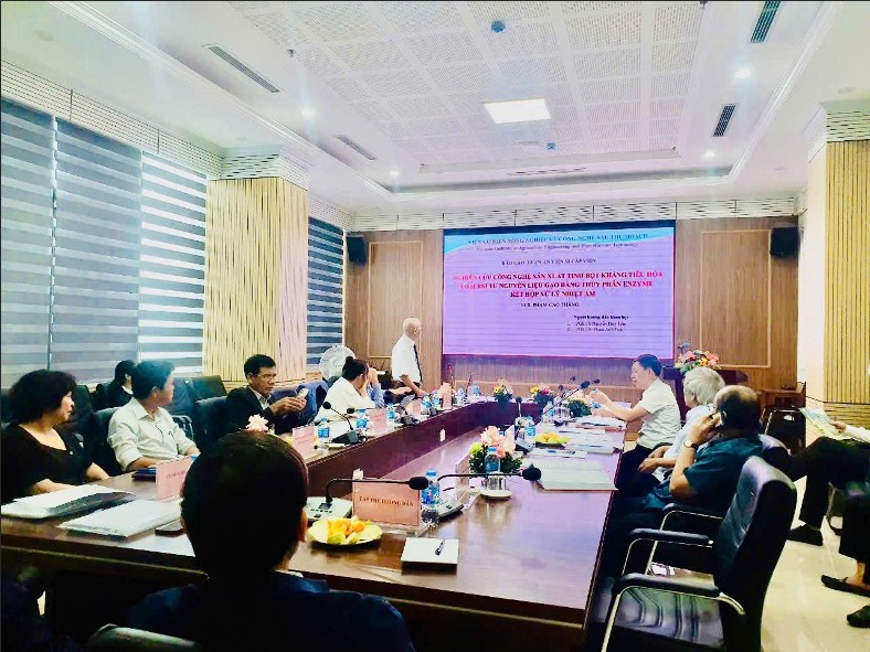 Lễ bảo vệ luận án tiến sĩ cấp Viện cho NCS Phạm Cao Thăng với đề tài: “Nghiên cứu công nghệ sản xuất tinh bột kháng tiêu hoá loại RS3 từ ...